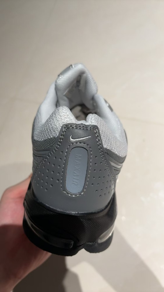 Women and men runner sneaker shoes,  with box,size 36-45，SS70-306-327