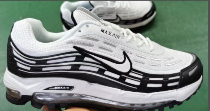 Women and men runner sneaker shoes,  with box,size 36-45，SS70-306-327