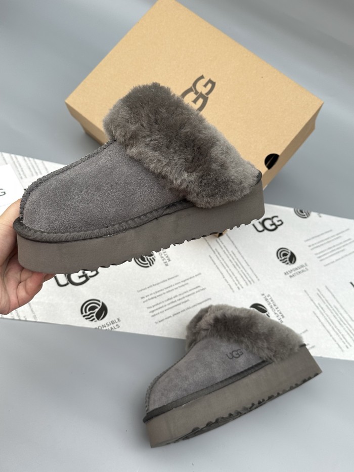 women fur shoes, size 35-40,  with box, SS60-575-1