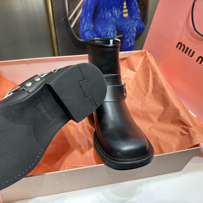 Women's boots shoes,  size 35-40, SS80-44