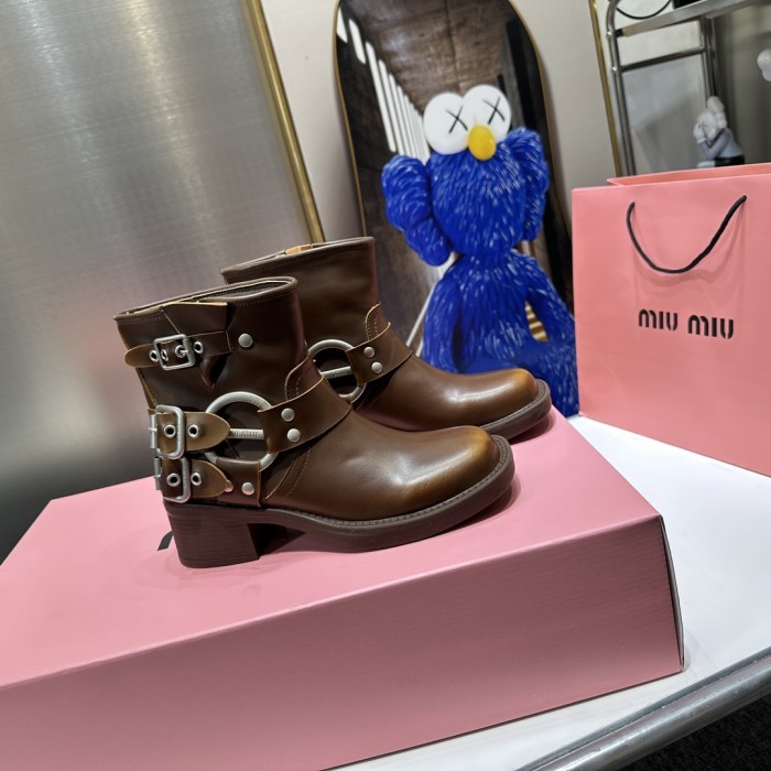 Women's boots shoes,  size 35-40, SS80-43