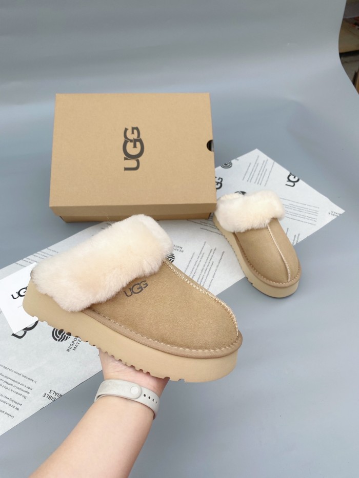 women fur shoes, size 35-40,  with box, SS60-573