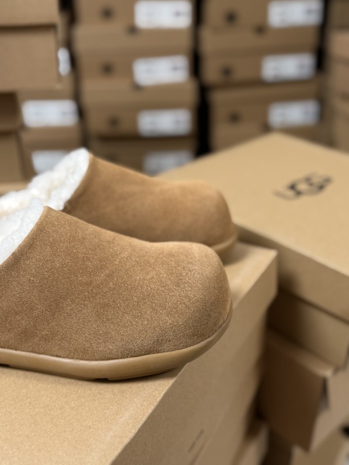 Women fur shoes, size 35-40,  with box, SS50-374-375