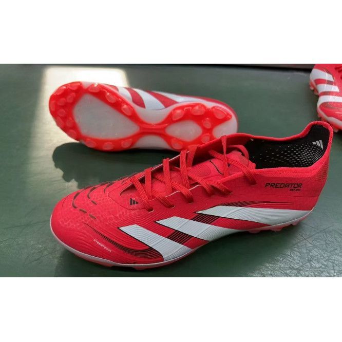 2025 New style FG AG TF football shoes,with box,size 36-45,SS70-476-504