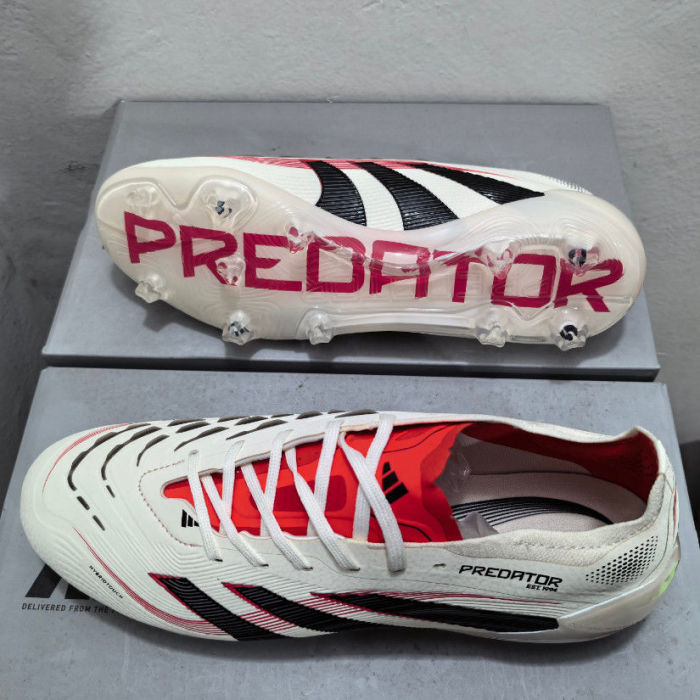 2025 New style FG AG TF football shoes,with box,size 36-45,SS70-476-504