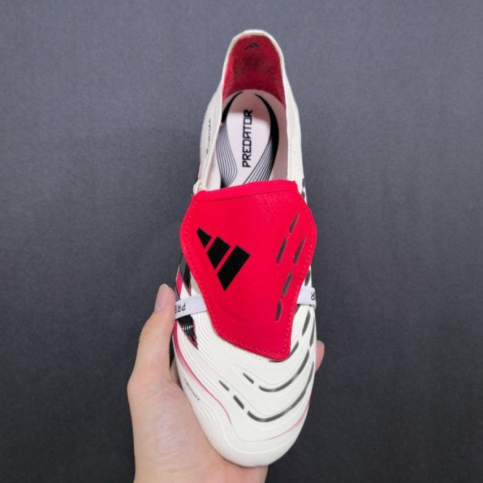 2025 New style FG AG TF football shoes,with box,size 36-45,SS70-476-504