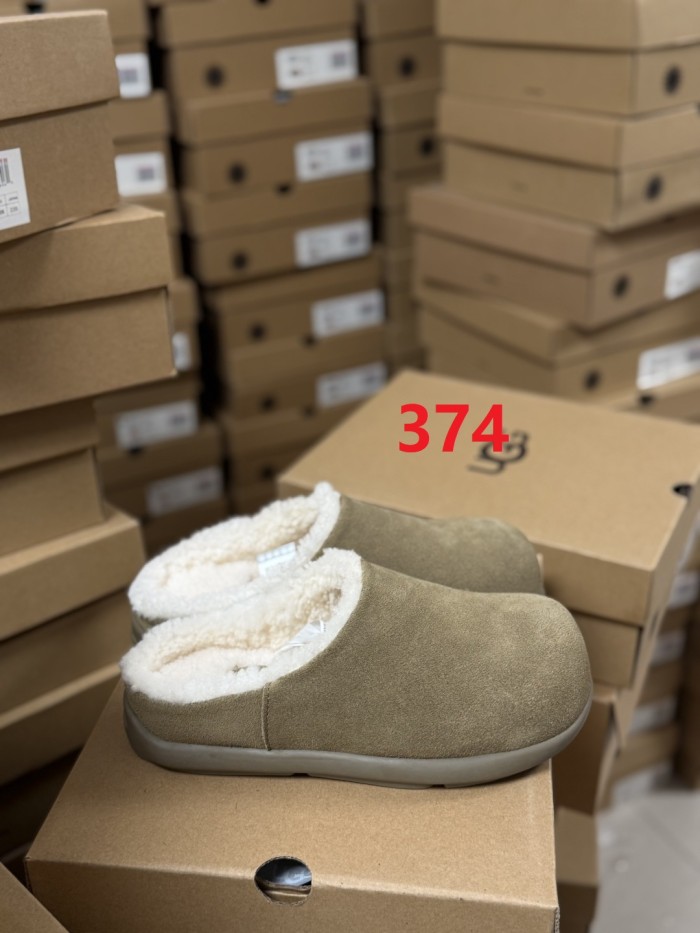 Women fur shoes, size 35-40,  with box, SS50-374-375