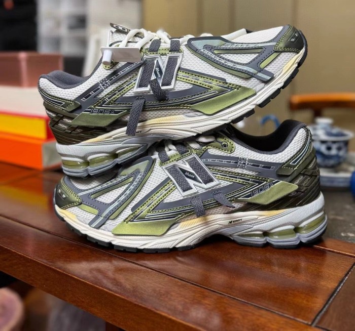Women men runner sneaker shoes,  with box,size 36-45，SS70-180-193