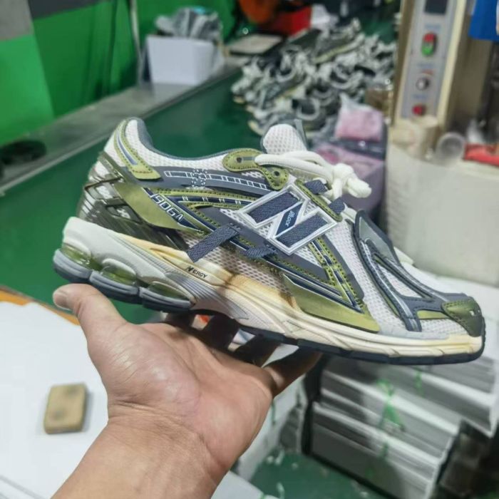 Women men runner sneaker shoes,  with box,size 36-45，SS70-180-193