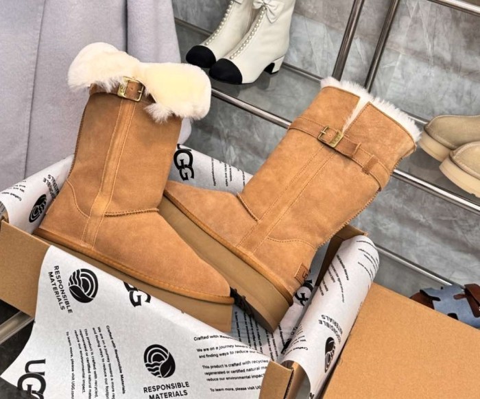Women leather fur boot shoes, size 35-40,  with box, SS80-98
