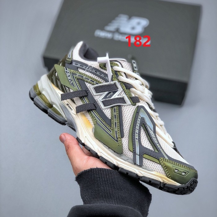 Women men runner sneaker shoes,  with box,size 36-45，SS70-180-193