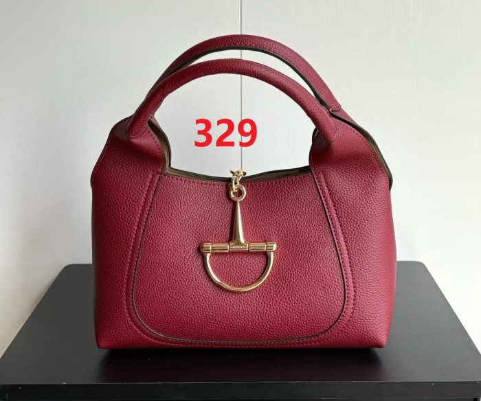 Leather bag ,5A ,size 27.5x21x16cm,no box,  B110-329