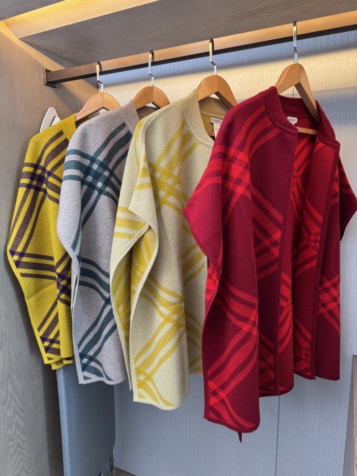 Double-sided wool and cashmere blended cape coat clothes，free size,CL60-49-52