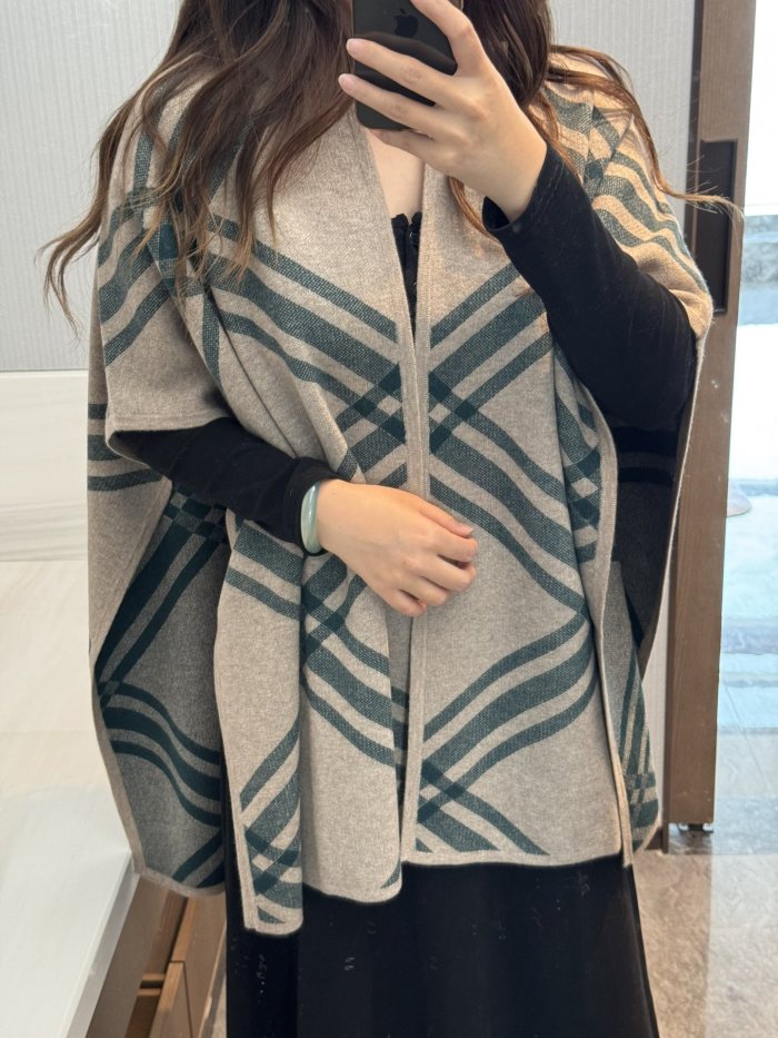 Double-sided wool and cashmere blended cape coat clothes，free size,CL60-49-52