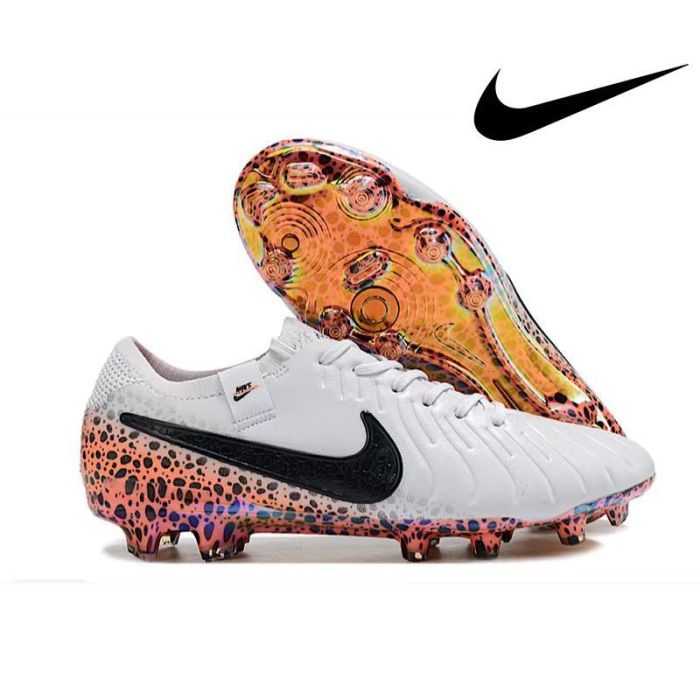 2025 New style FG TF football shoes,with box,size 38-45,SS70-562-586