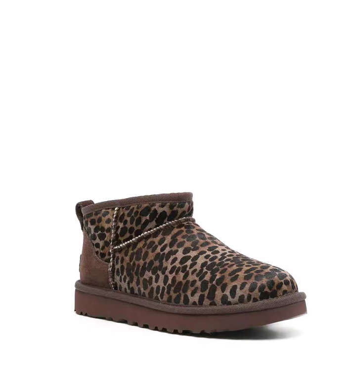 Women fur shoes, size 35-44,  with box, SS50-376-378