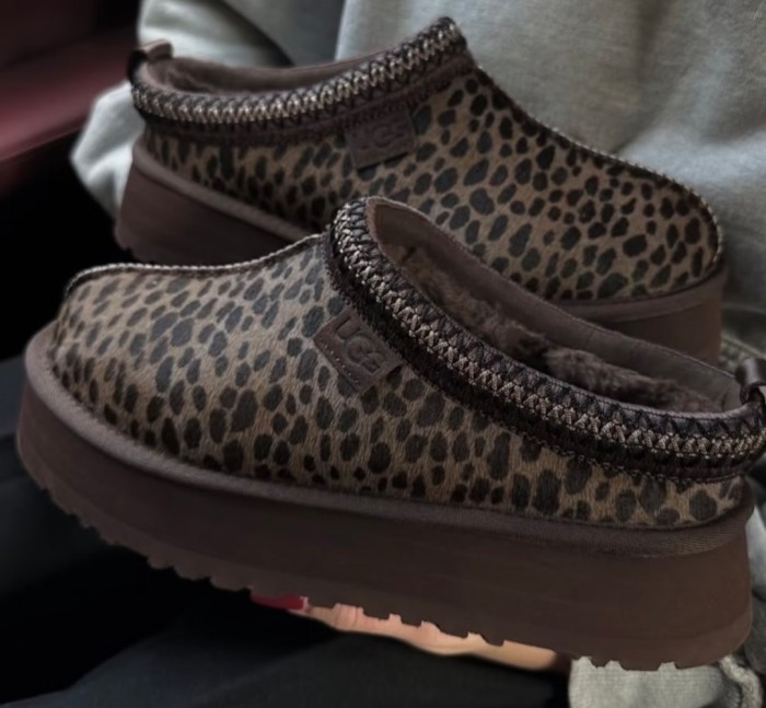 Women fur shoes, size 35-44,  with box, SS50-376-378