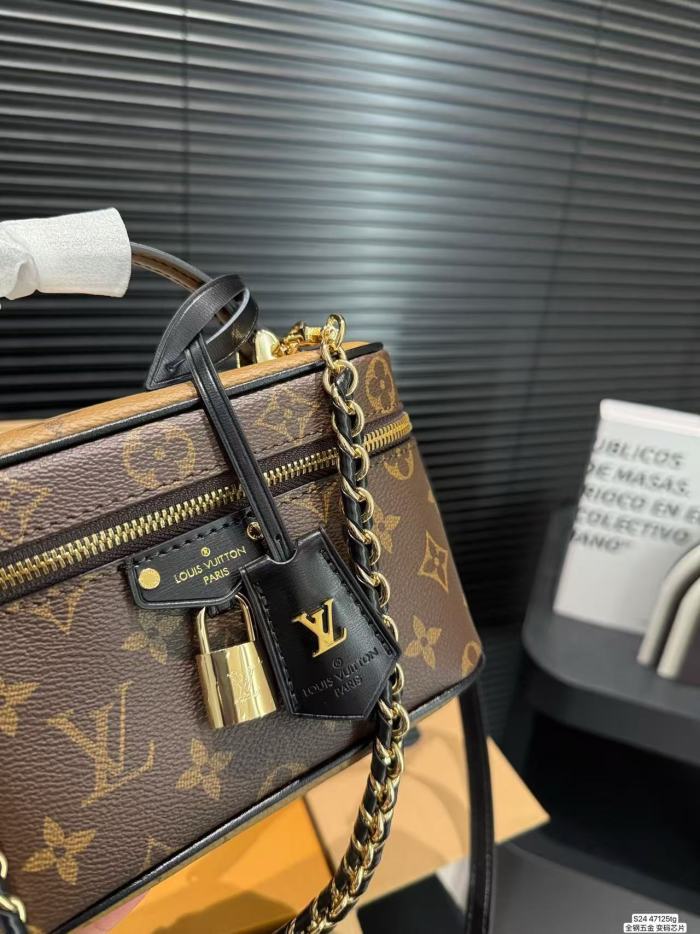 Split leather bag ,4A ,size 19*12cm,  B80-191