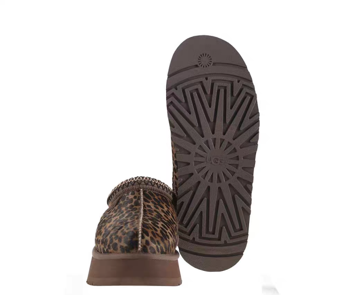 Women fur shoes, size 35-44,  with box, SS50-376-378