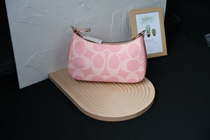 Split leather bag ,4A ,size 24.5*13*6cm,no box,  B80-192-193