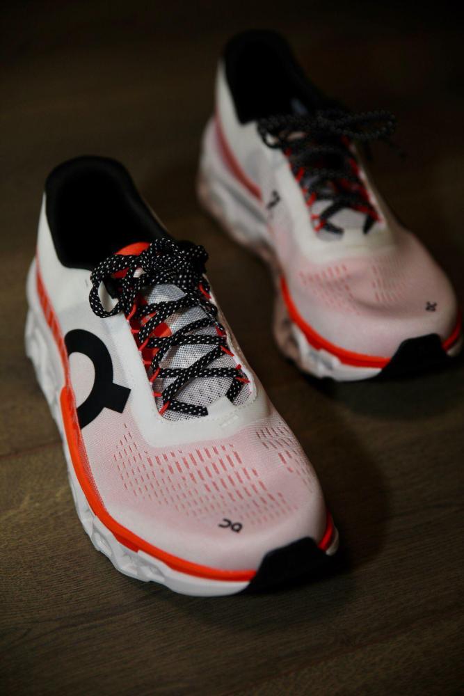 Women and men runner sneaker shoes,  with box,size 36-45，SS70-626-643