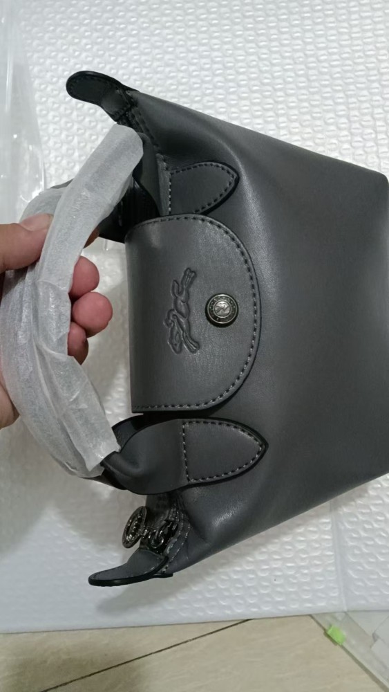 split leather,Ladies' single-shoulder bag and crossbody bag,no box, size 17*10*14cm,B35-229-239