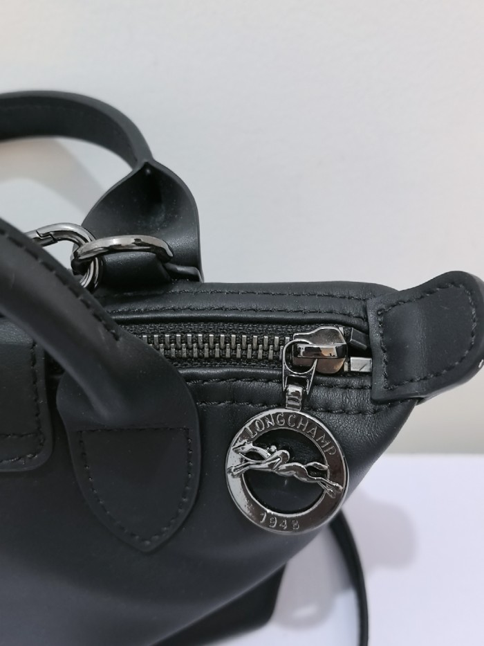 split leather,Ladies' single-shoulder bag and crossbody bag,no box, size 17*10*14cm,B35-229-239