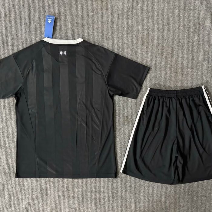 Adult jerseys and Kid's quick-drying football  jersey, A set of top and shorts, CL25-305