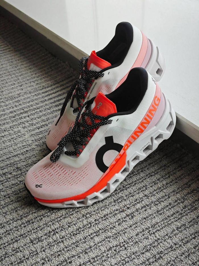 Women and men runner sneaker shoes,  with box,size 36-45，SS70-626-643