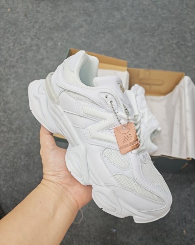 Women and men sneaker shoes,  size 36-47, SS80-100-115