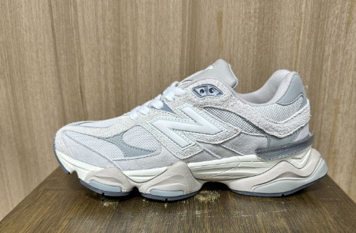 Women and men sneaker shoes,  size 36-47, SS80-100-115