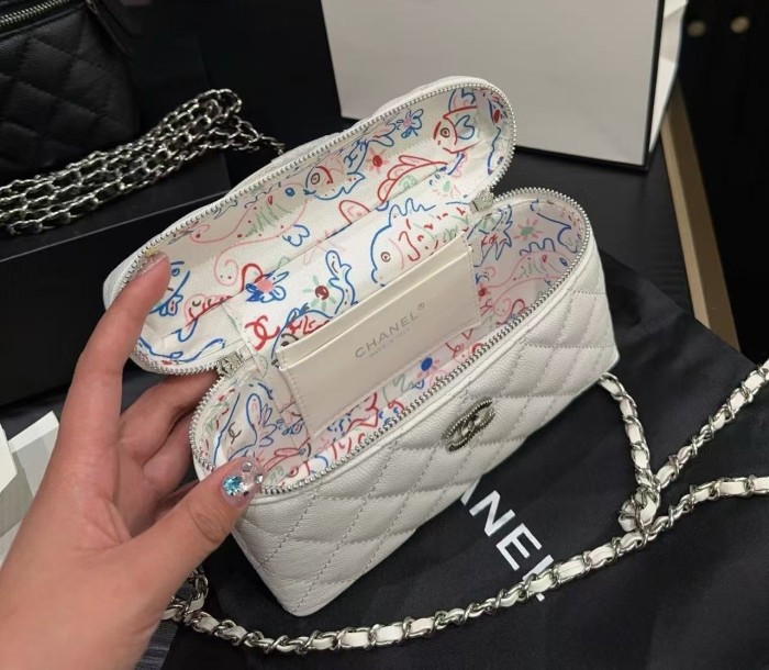 Split leather bag ,4A ,size 19*12cm,no box, with dust bag, B88-378
