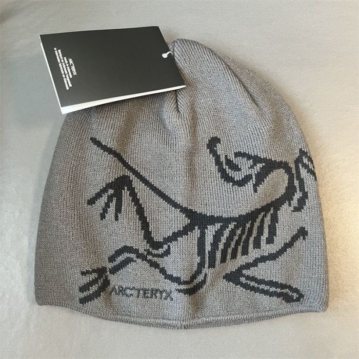 Woolen knitted hat for women men ,no box. HX20-78-91
