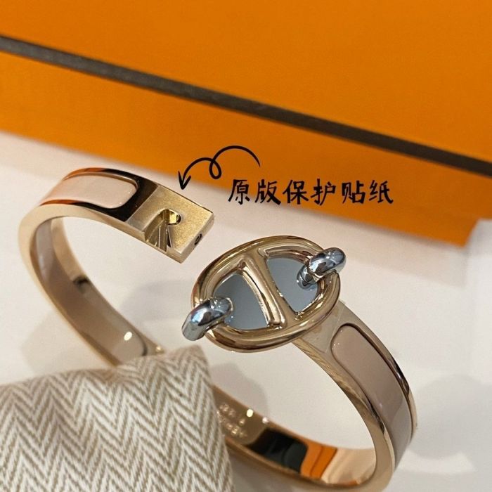 Bracelet bangle cuff jewelry ,with box,  J30-192-204