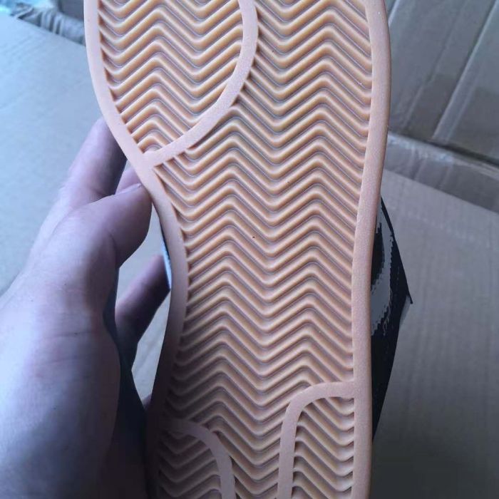 Men's and women's casual shoes, sneakers, couple shoes,  with box,size 36-45，SS60-617