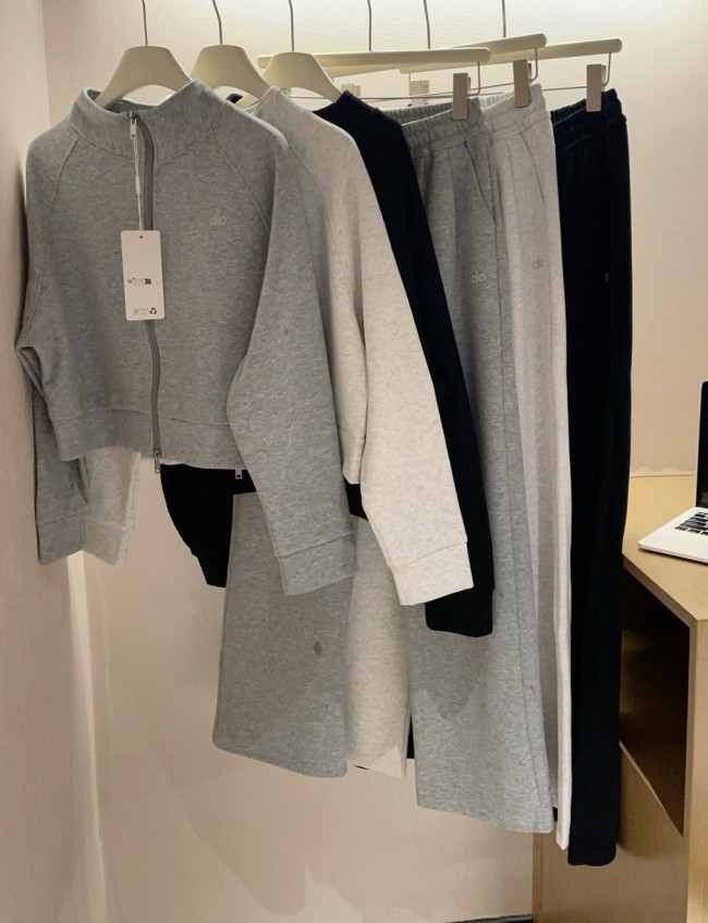 Stand-up collar casual top + pants suit clothes for women clothes, CL68-23