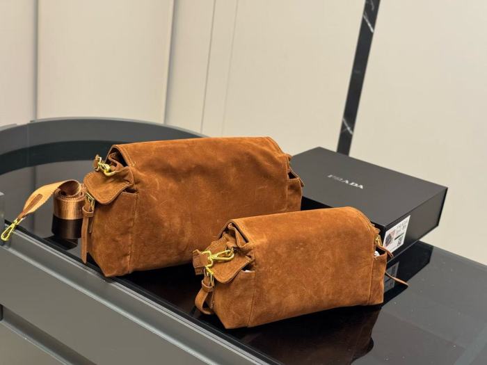 Suedette leather bag ,4A ,size 36cm or 28cm ,no box,  B75-435