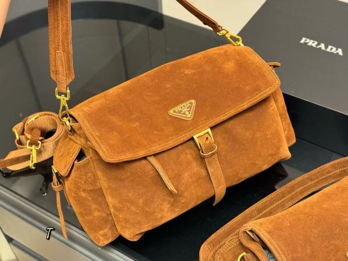 Suedette leather bag ,4A ,size 36cm or 28cm ,no box,  B75-435