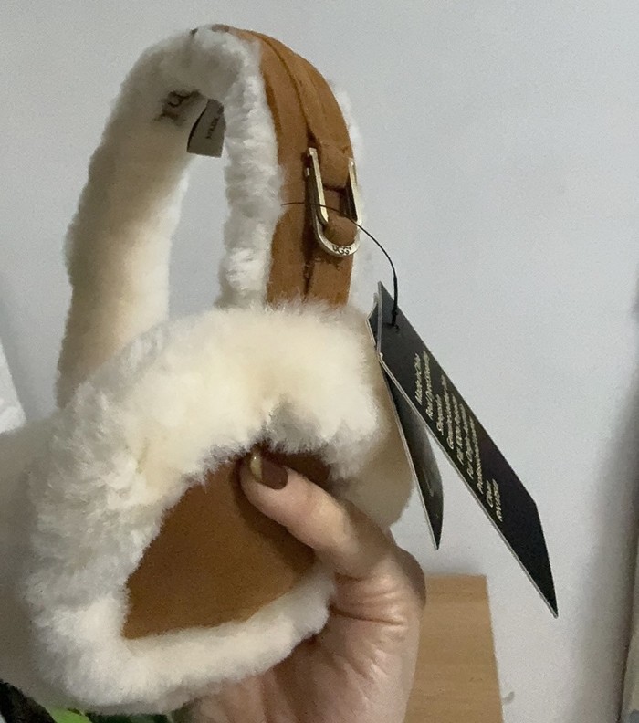Sheep fur warm muffs, scarves,no box. SF35-3-6