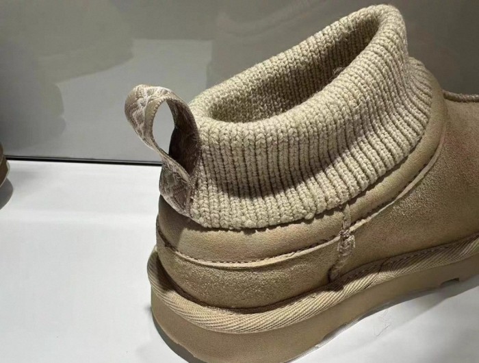 Kids flat snow boots shoes, wih box, size 28-37, SS60-621-623