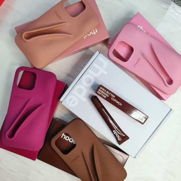 Phone cases and lip gloss,with box,B15-19-27