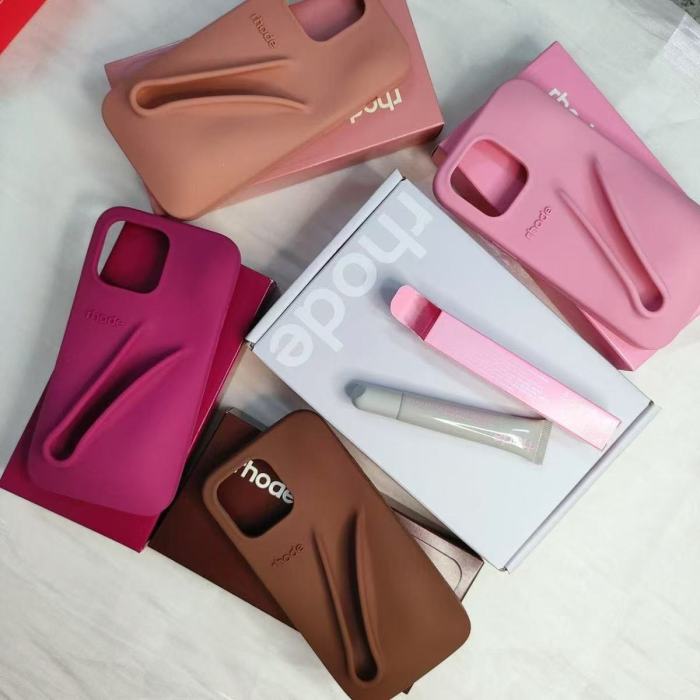 Phone cases and lip gloss,with box,B15-19-27