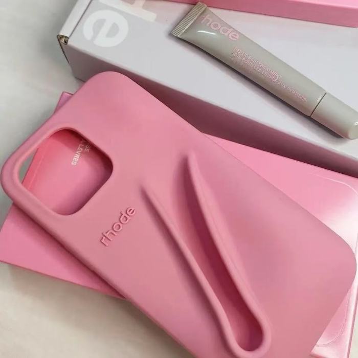 Phone cases and lip gloss,with box,B15-19-27