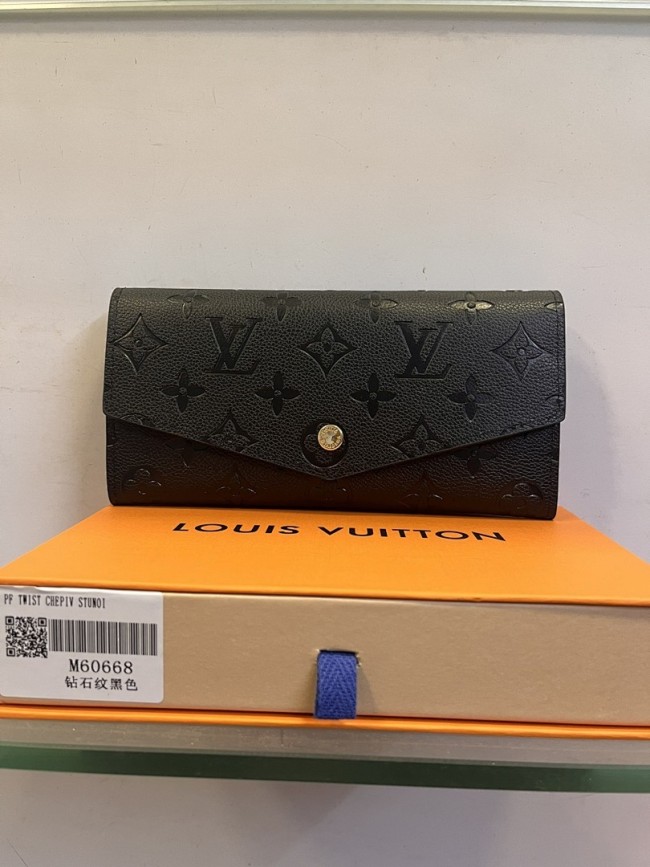 leather wallet purse,5A, with box,B35-241-244