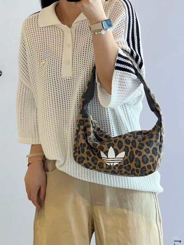 Canvas handbag，AA quality，B17-3