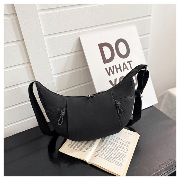 Canvas handbag，AA quality，size 40x19x11cm,B20-32-35