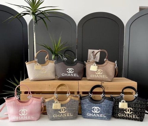 PU leather bag,AA quality  ,size 27*19*9.5cm,no box,  B28-19-25