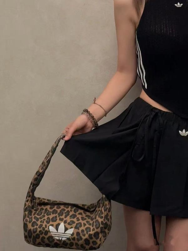 Canvas handbag，AA quality，B17-3
