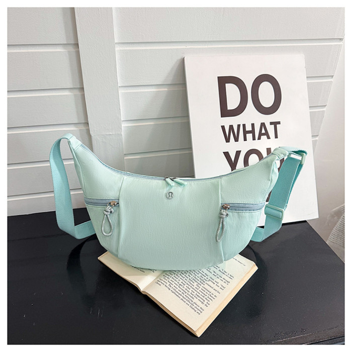 Canvas handbag，AA quality，size 40x19x11cm,B20-32-35