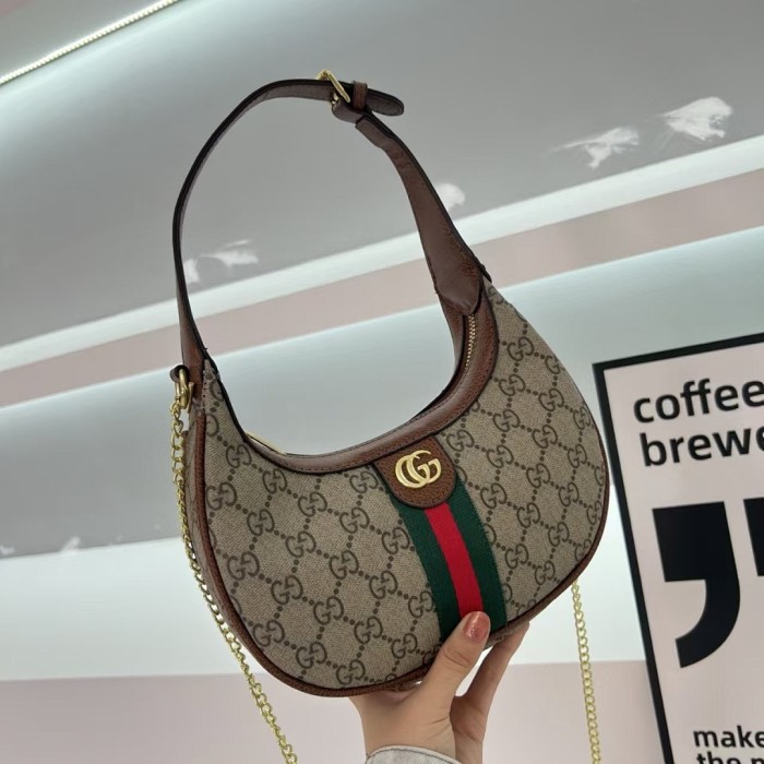 PU leather bag ,AA quality, size 22.5x13x5cm,no box,  B25-96-106